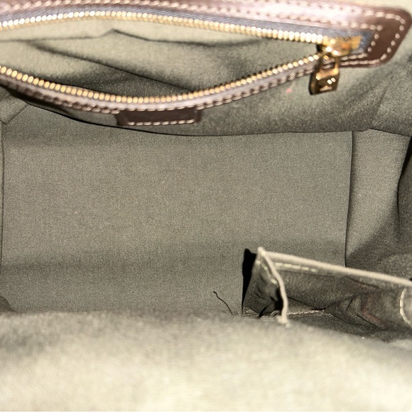 Louis Vuitton
Monogram Mini Josephine
Shoulder Bag - Picture 3 of 4